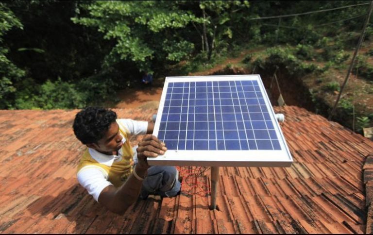 KIT DE ENERGÍA SOLAR EN TU CASA DE CAMPO 450w PLUS Off